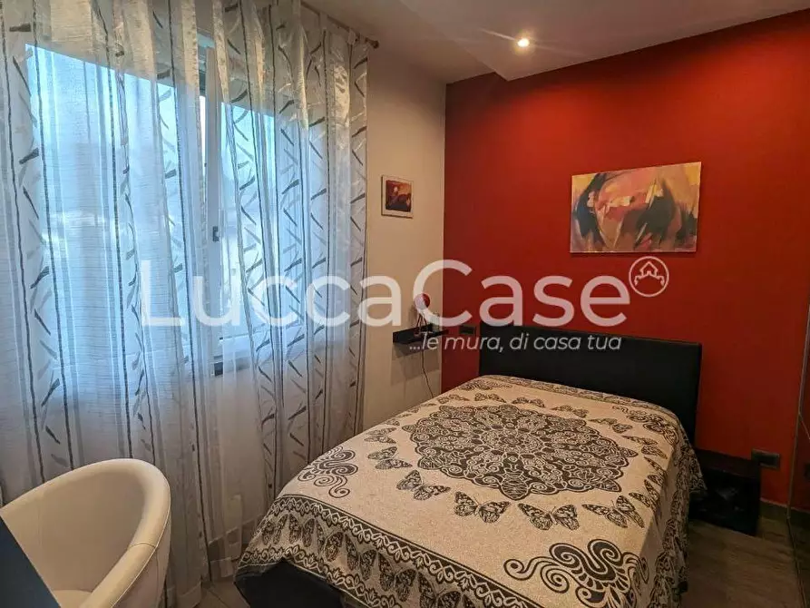 Immagine 7 di Villa in vendita  a Barga