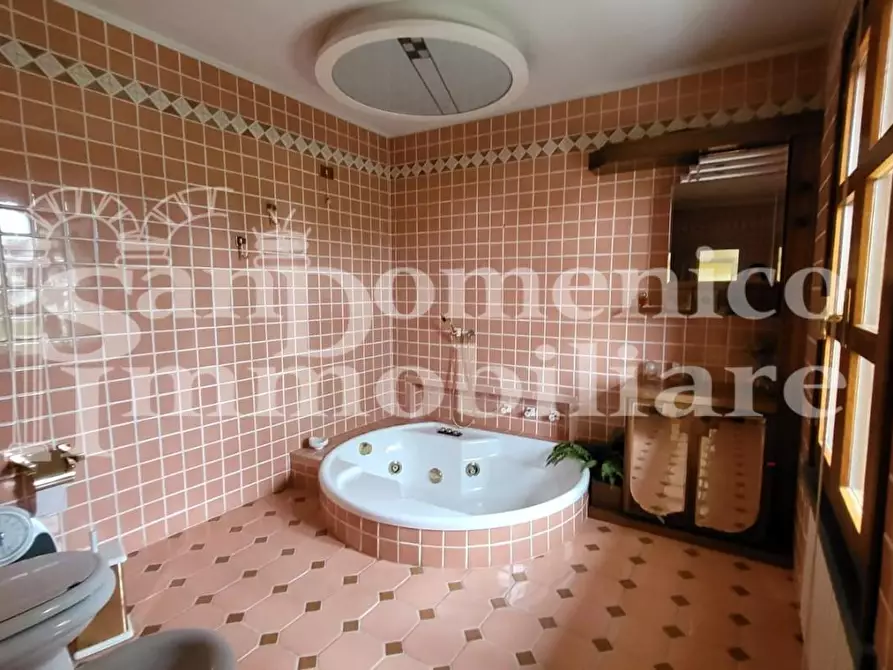 Immagine 44 di Villa in vendita  a Casciana Terme Lari