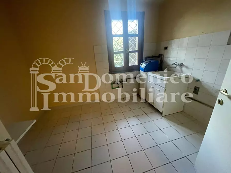 Immagine 68 di Villa in vendita  a Casciana Terme Lari