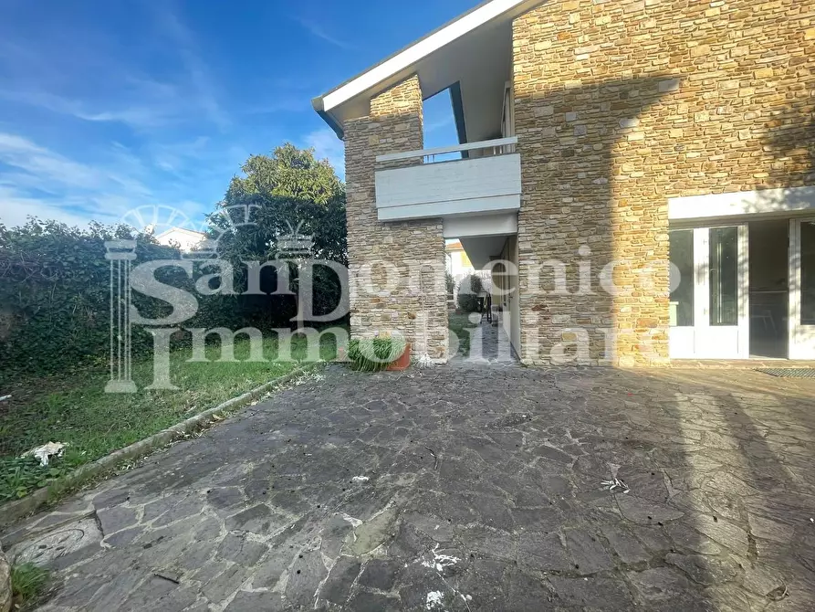 Immagine 65 di Villa in vendita  a Casciana Terme Lari