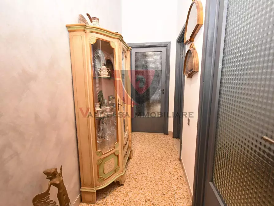 Immagine 29 di Appartamento in vendita  a Siena