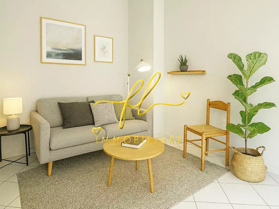 Immagine 1 di Appartamento in vendita  a Cecina