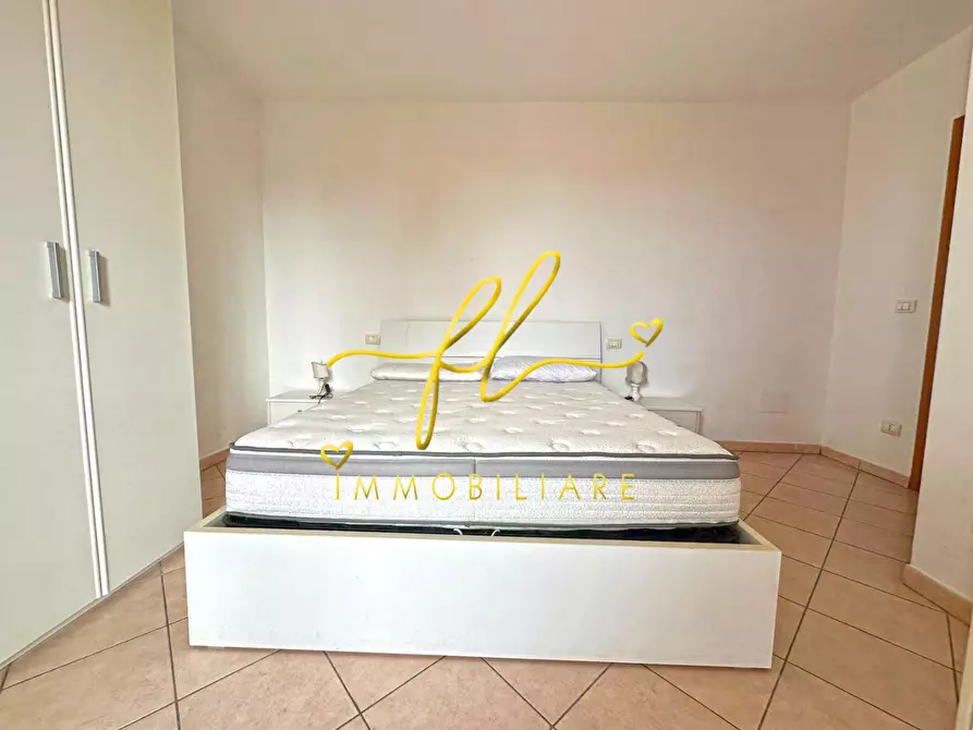 Immagine 8 di Appartamento in vendita  a Cecina