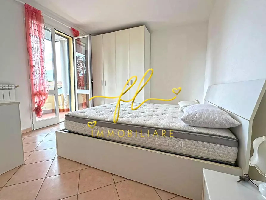 Immagine 9 di Appartamento in vendita  a Cecina