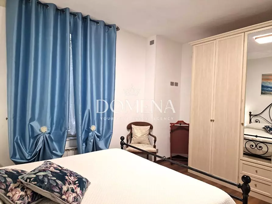 Immagine 25 di Appartamento in vendita  a Siena