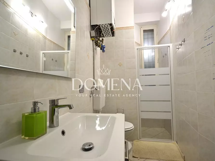 Immagine 32 di Appartamento in vendita  a Siena