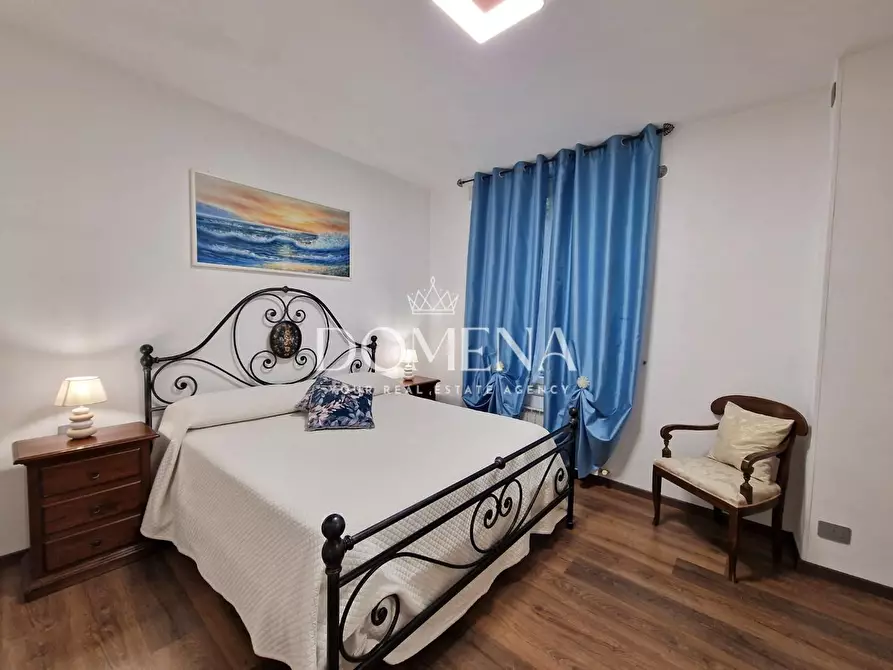 Immagine 28 di Appartamento in vendita  a Siena