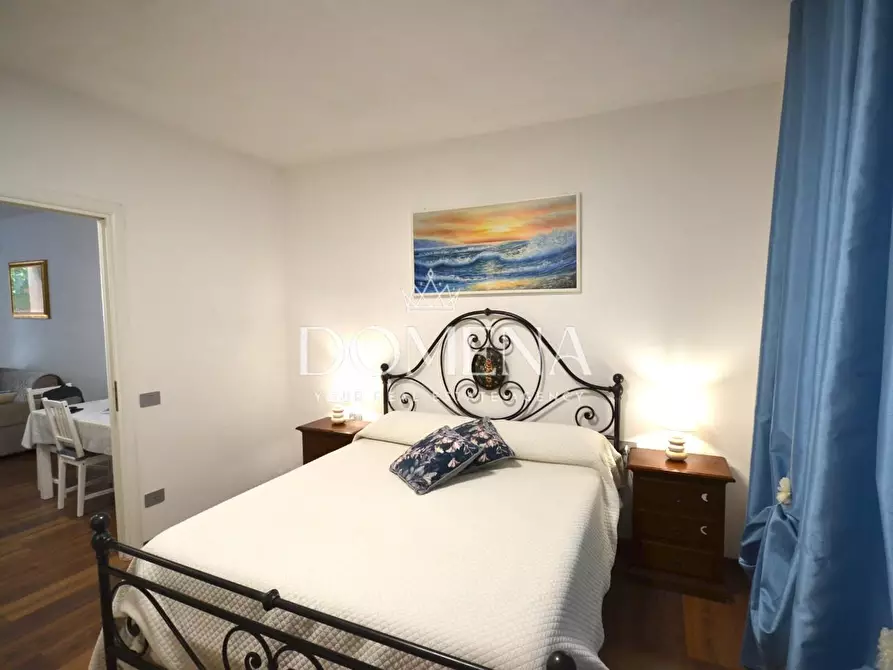 Immagine 21 di Appartamento in vendita  a Siena