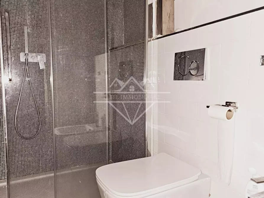 Immagine 16 di Casa semindipendente in vendita  a Carrara