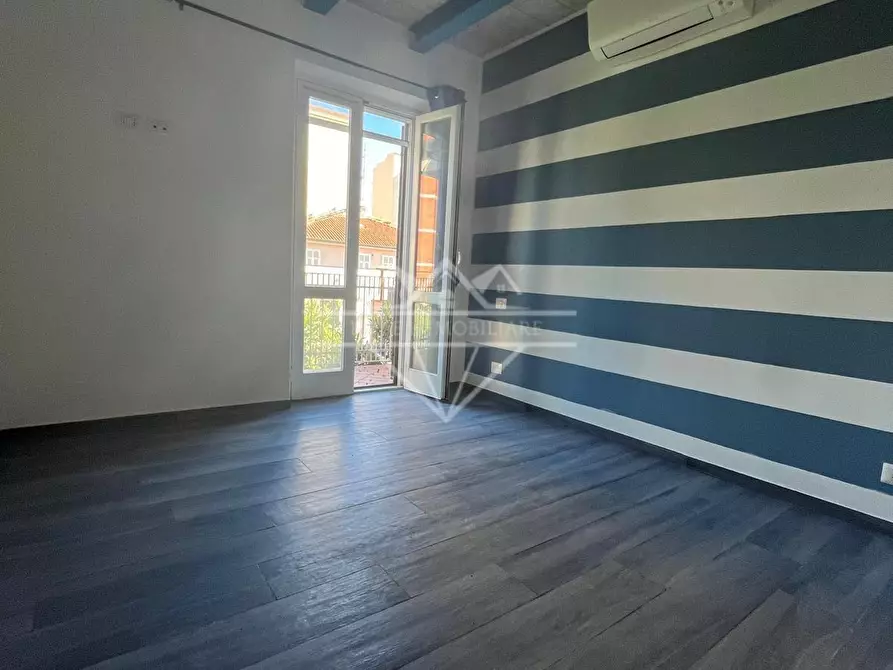 Immagine 9 di Casa semindipendente in vendita  a Carrara