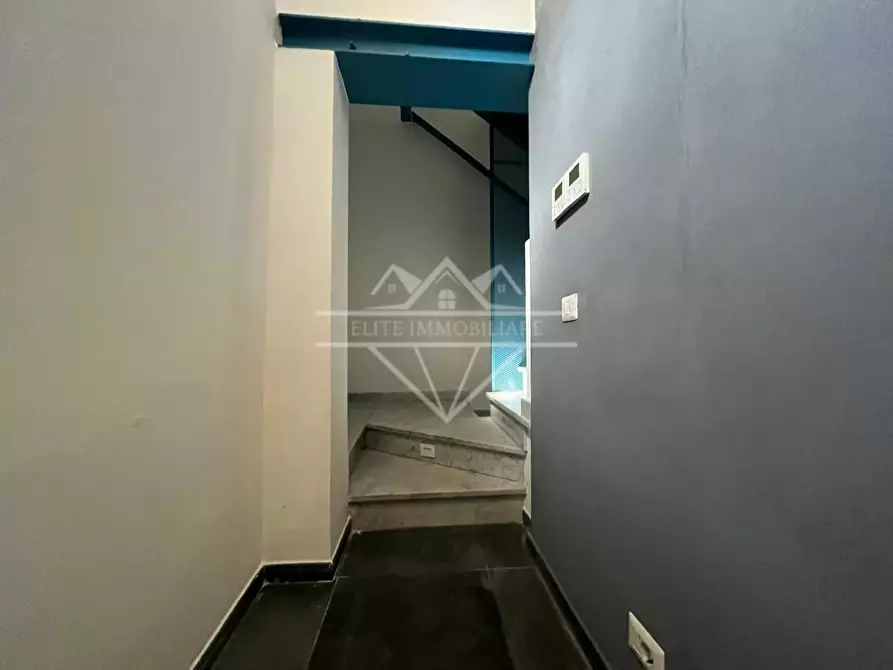 Immagine 6 di Casa semindipendente in vendita  a Carrara