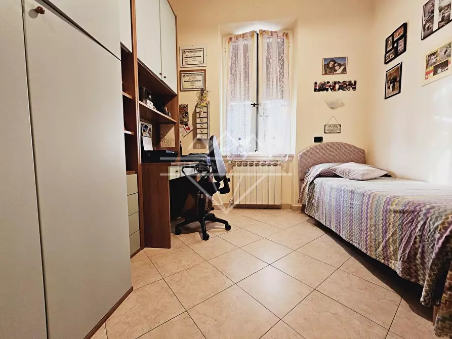 Immagine 45 di Villa in vendita  a Castelnuovo Magra