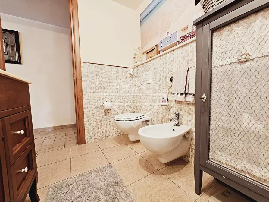 Immagine 27 di Villa in vendita  a Castelnuovo Magra