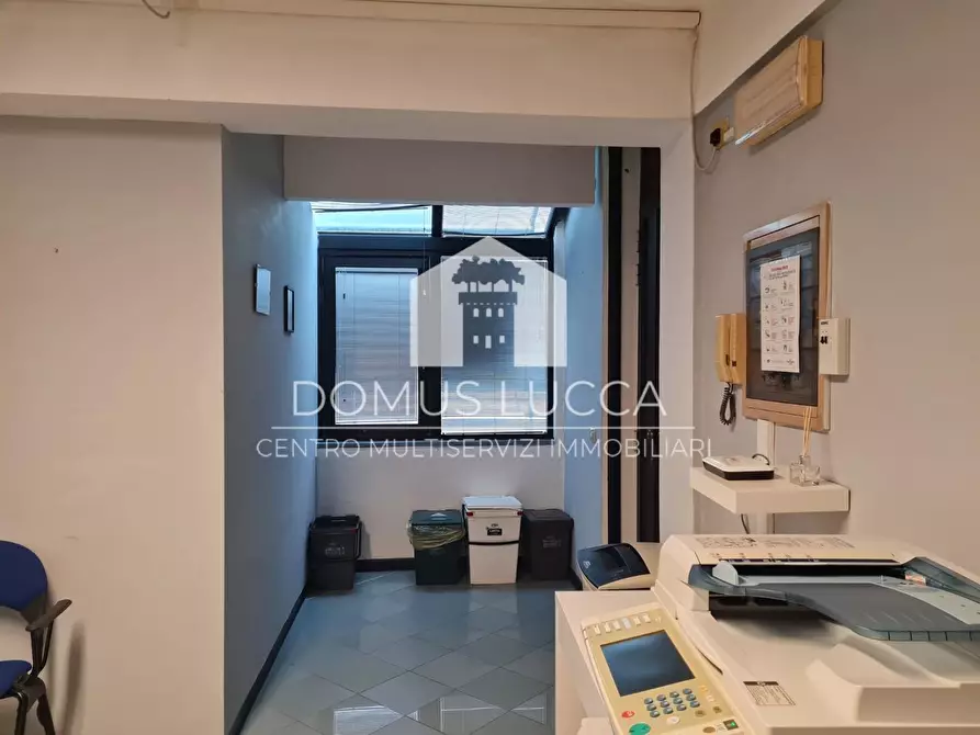 Immagine 5 di Appartamento in affitto  a Lucca