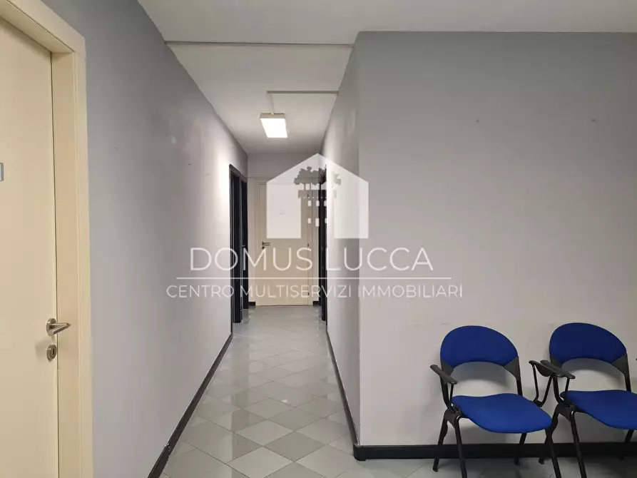 Immagine 8 di Appartamento in affitto  a Lucca