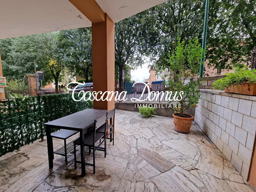 Immagine 39 di Appartamento in vendita  a Siena