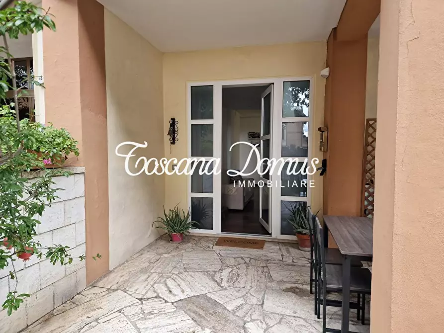 Immagine 35 di Appartamento in vendita  a Siena