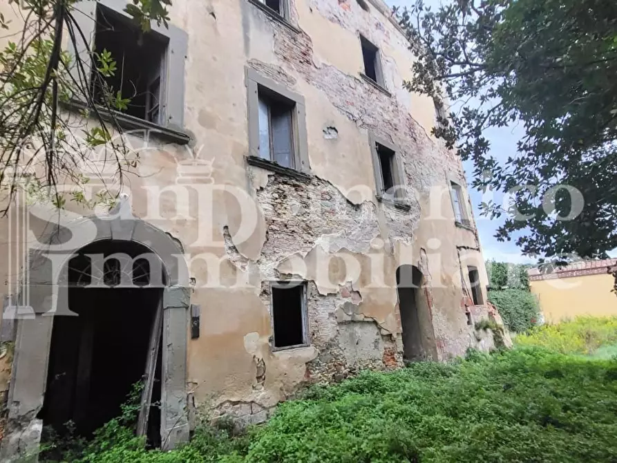 Immagine 2 di Villa in vendita  a Vicopisano