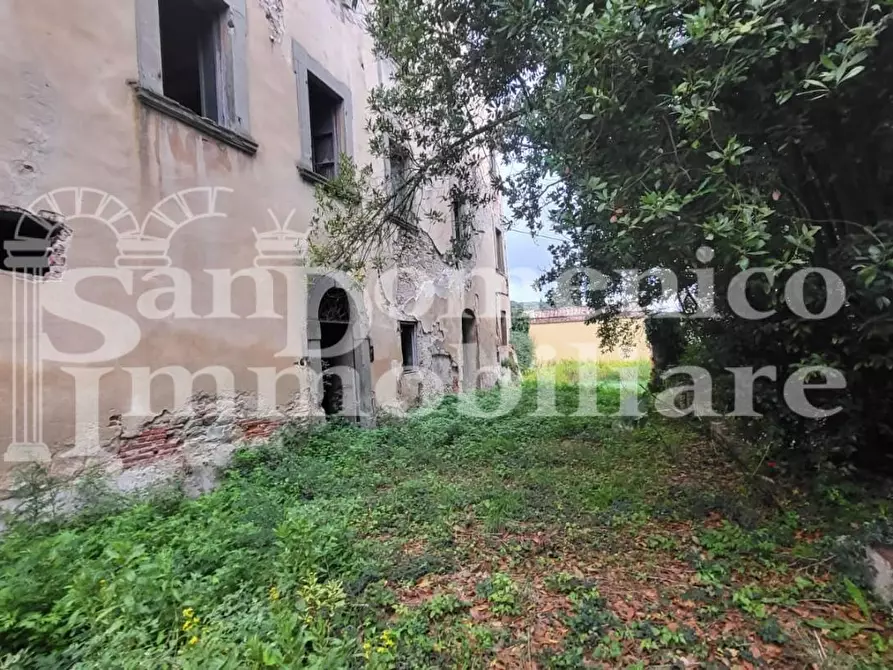 Immagine 3 di Villa in vendita  a Vicopisano