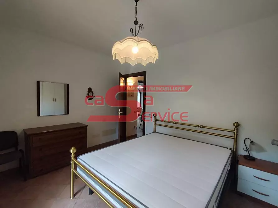 Immagine 9 di Casa trifamiliare in vendita  a Montecatini Terme