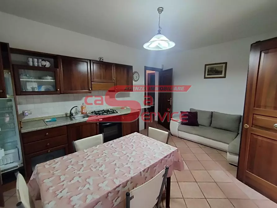Immagine 7 di Casa trifamiliare in vendita  a Montecatini Terme