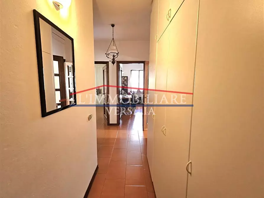 Immagine 18 di Appartamento in vendita  a Massa