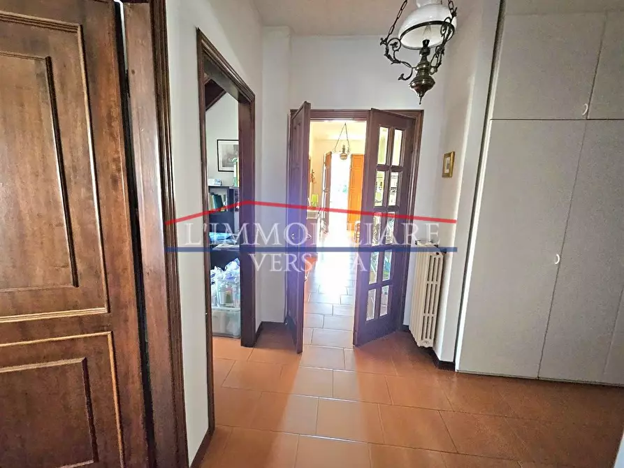 Immagine 16 di Appartamento in vendita  a Massa