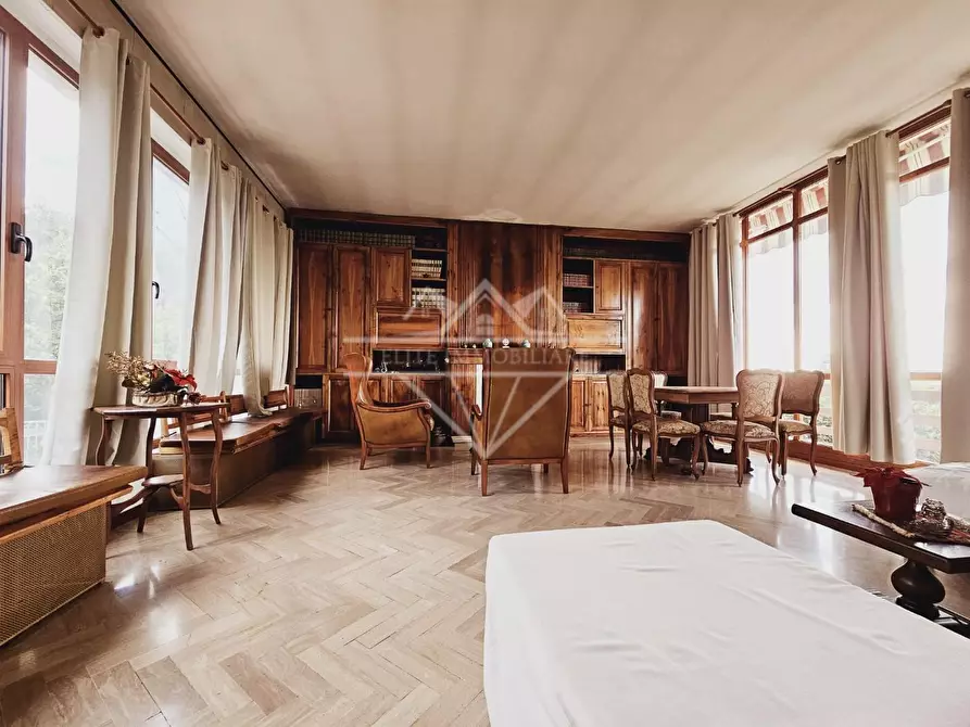 Immagine 5 di Casa indipendente in vendita  a Massa