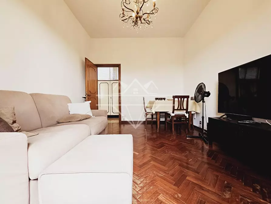 Immagine 10 di Casa indipendente in vendita  a Massa