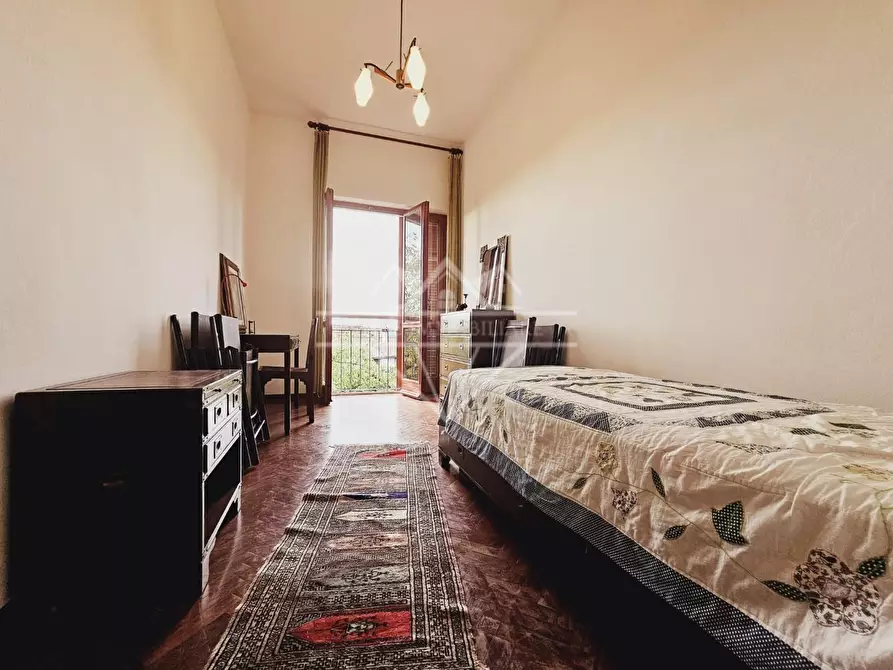 Immagine 17 di Casa indipendente in vendita  a Massa