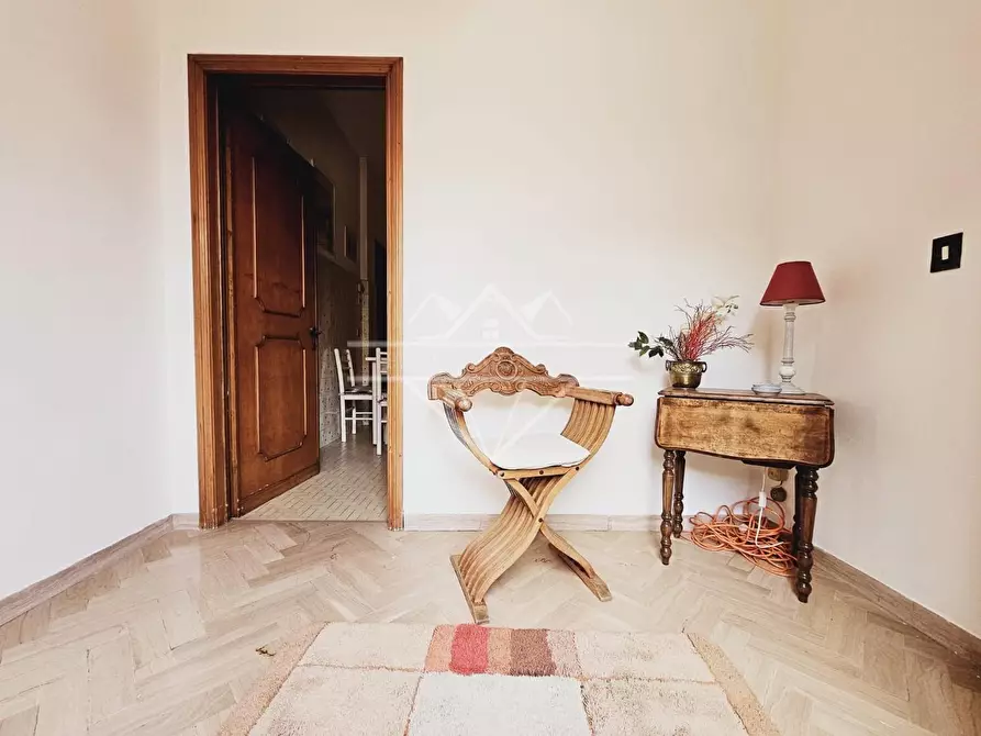 Immagine 19 di Casa indipendente in vendita  a Massa