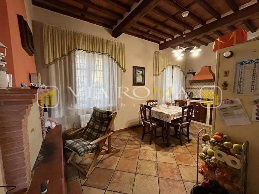 Immagine 13 di Rustico / casale in vendita  a Capannori