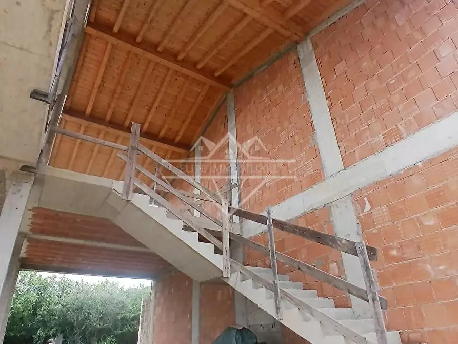 Immagine 4 di Casa bifamiliare in vendita  a Ortonovo