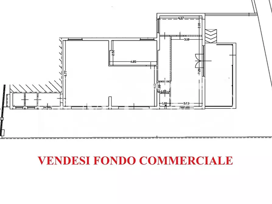 Immagine 1 di Locale commerciale in vendita  a Castelfranco Di Sotto