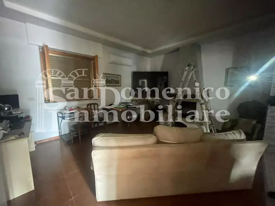 Immagine 4 di Villa in vendita  a Cascina