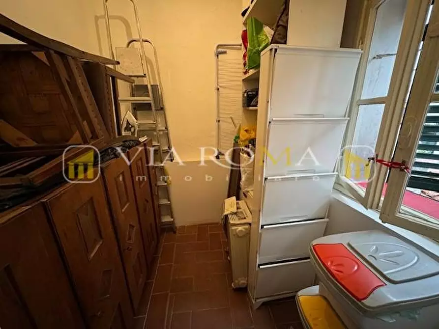 Immagine 8 di Appartamento in vendita  a Lucca