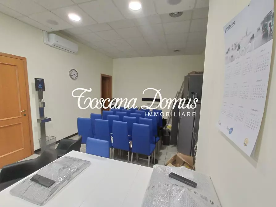 Immagine 7 di Ufficio in affitto  a Siena