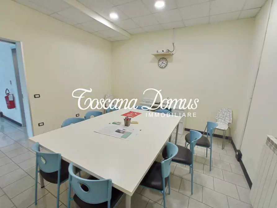 Immagine 12 di Ufficio in affitto  a Siena