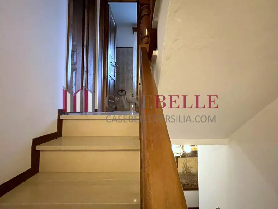 Immagine 18 di Casa indipendente in vendita  a Viareggio