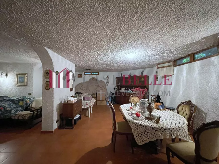 Immagine 44 di Casa indipendente in vendita  a Viareggio