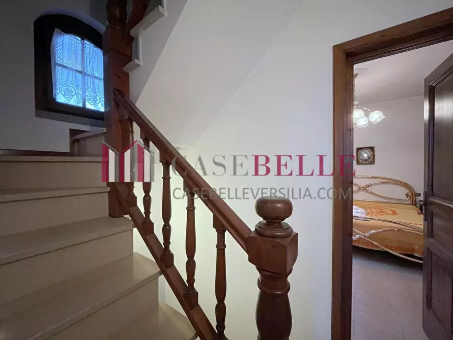 Immagine 32 di Casa indipendente in vendita  a Viareggio