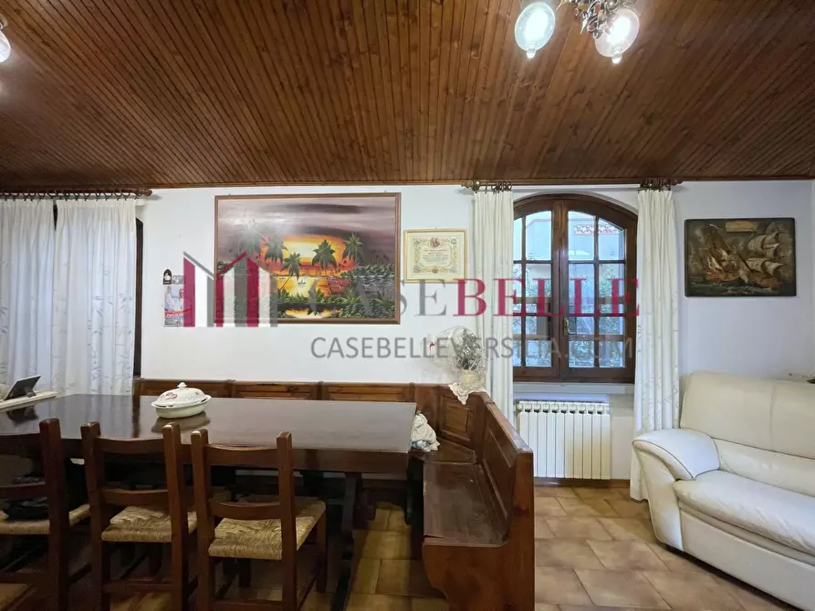 Immagine 13 di Casa indipendente in vendita  a Viareggio