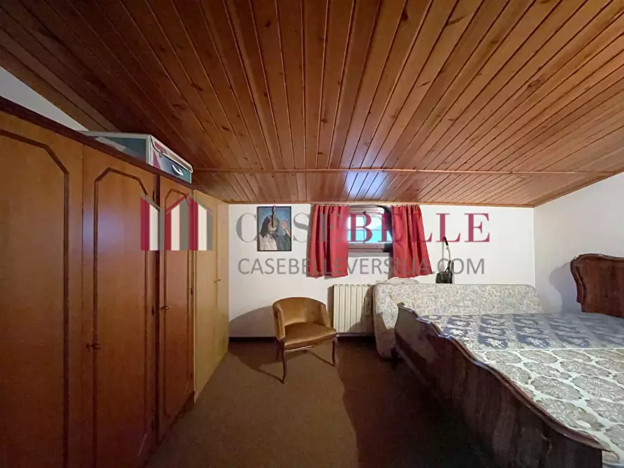 Immagine 35 di Casa indipendente in vendita  a Viareggio