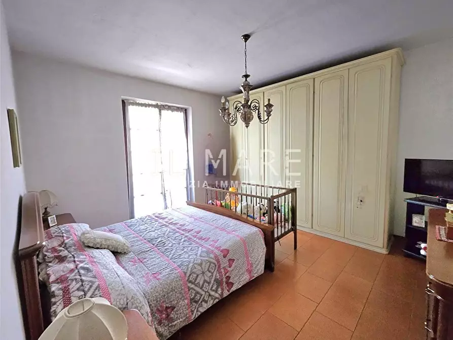 Immagine 10 di Appartamento in vendita  a Massa