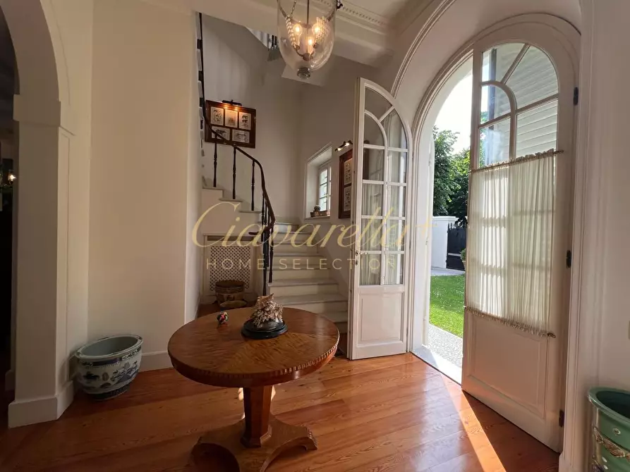 Immagine 21 di Villa in affitto  a Forte Dei Marmi