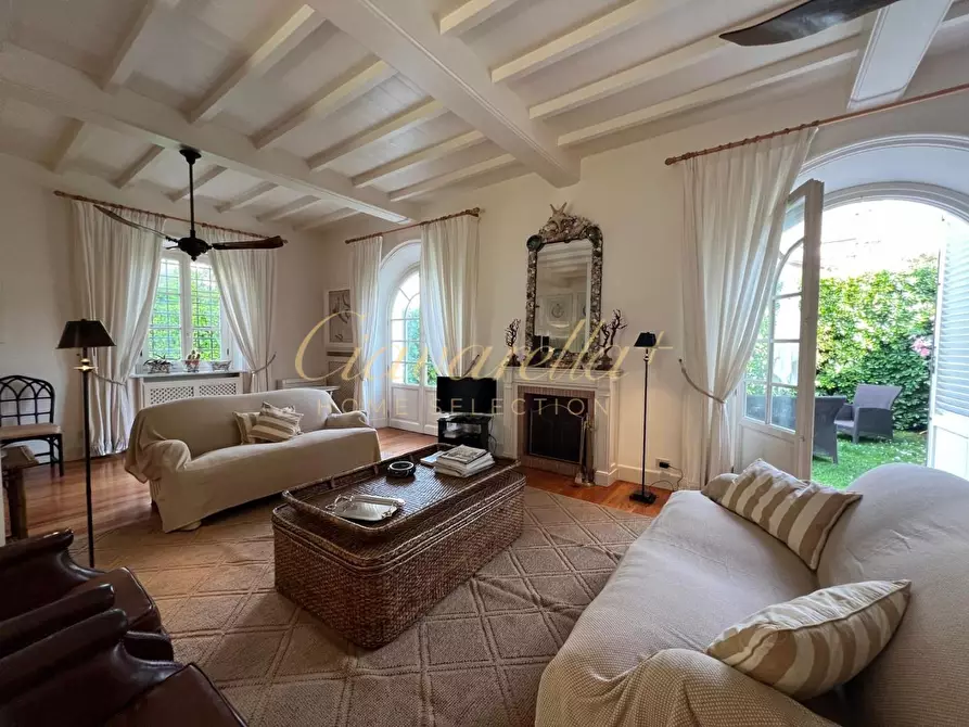 Immagine 11 di Villa in affitto  a Forte Dei Marmi