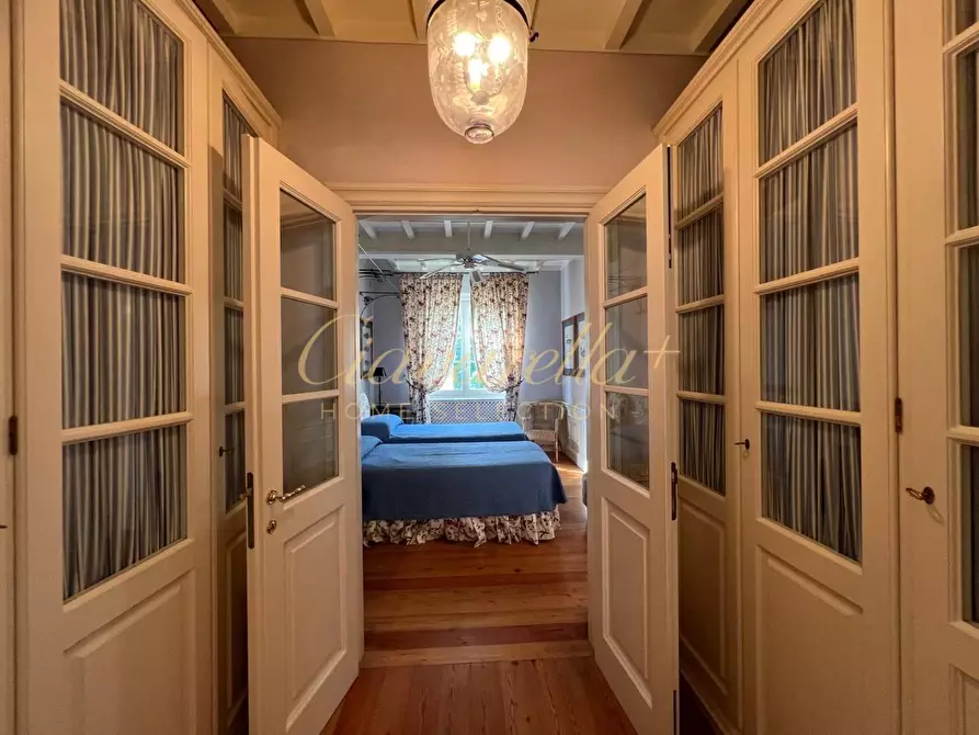 Immagine 18 di Villa in affitto  a Forte Dei Marmi