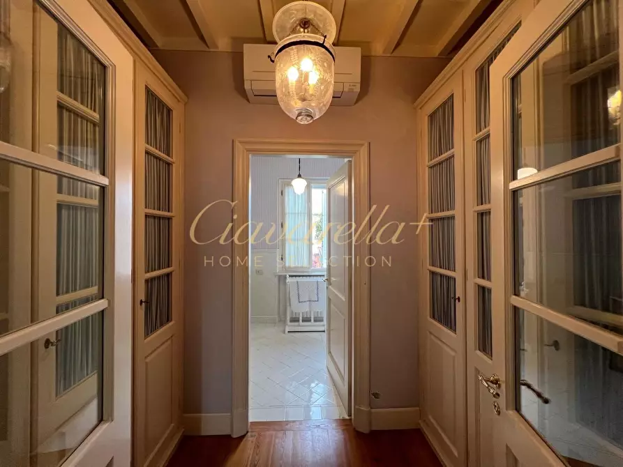 Immagine 23 di Villa in affitto  a Forte Dei Marmi