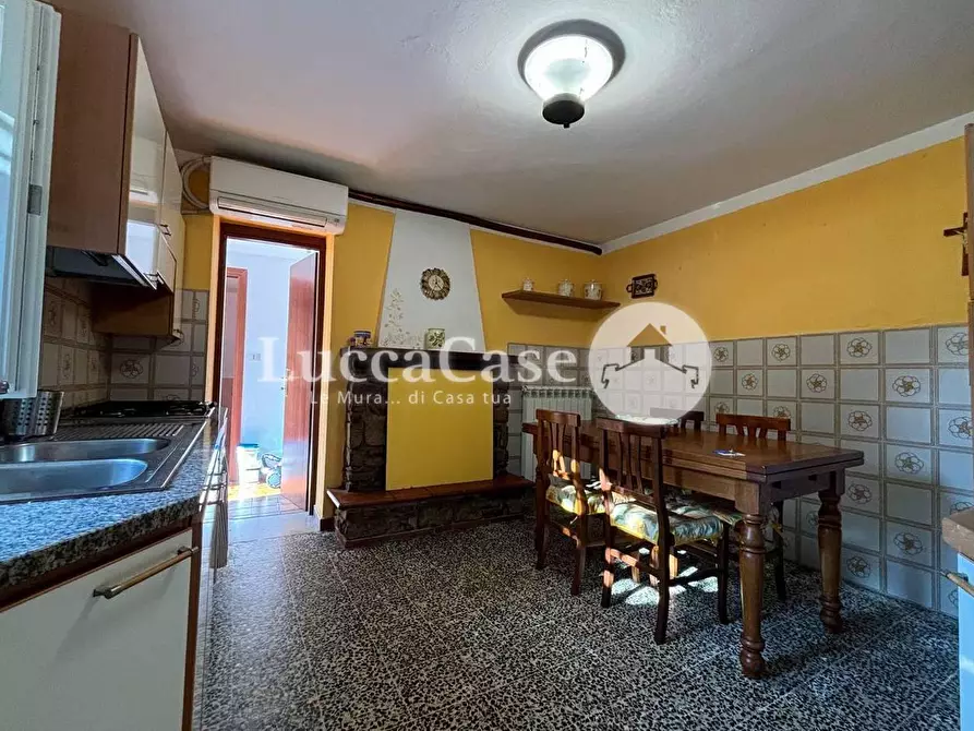 Immagine 1 di Casa indipendente in vendita  a Capannori