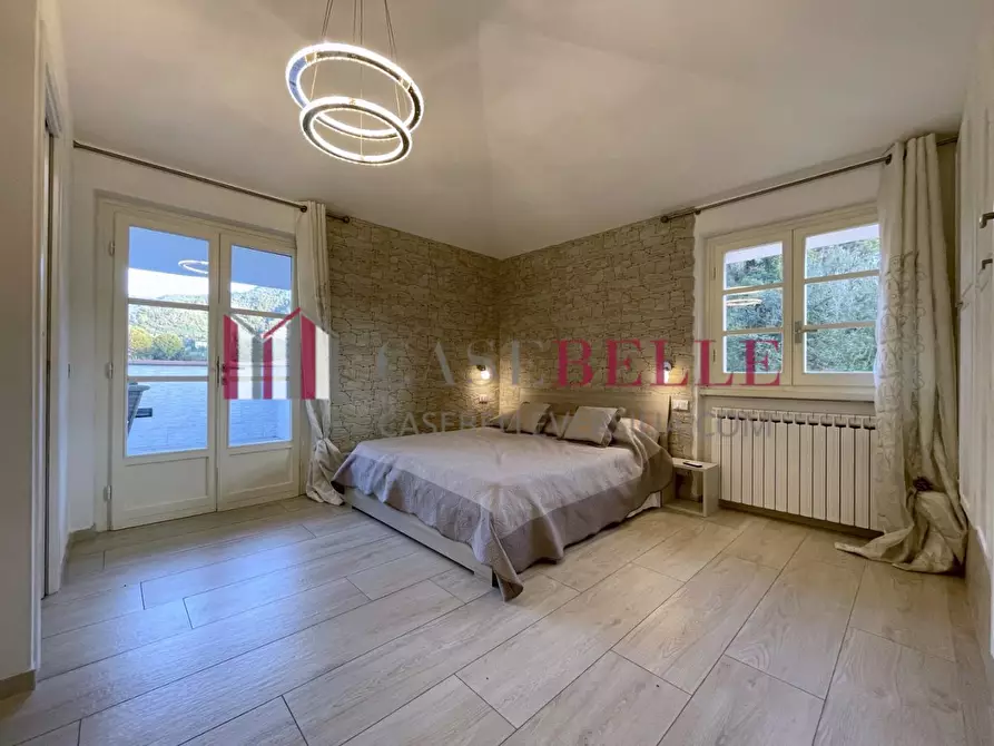 Immagine 54 di Casa indipendente in vendita  a Camaiore